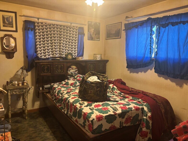 More Photos Of 15574 Hinton Rd, Pioneer Land For Sale