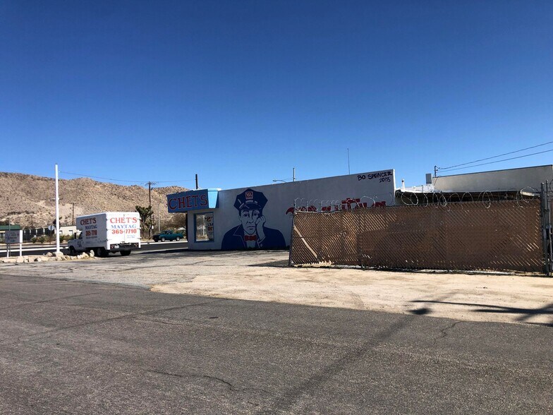 More Photos Of 55985 29 Palms Hwy, Yucca Valley Convenience Store For Sale