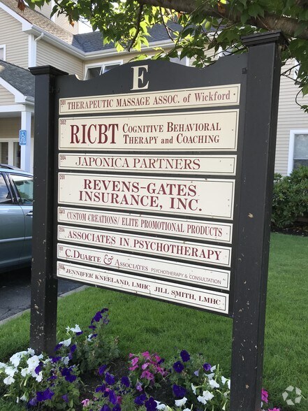 More Photos Of 1130 Ten Rod Rd, North Kingstown Medical For Sale