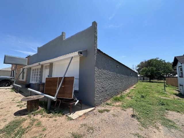 More Photos Of 1020 Hickory St, Colorado City Storefront Retail Office For Sale