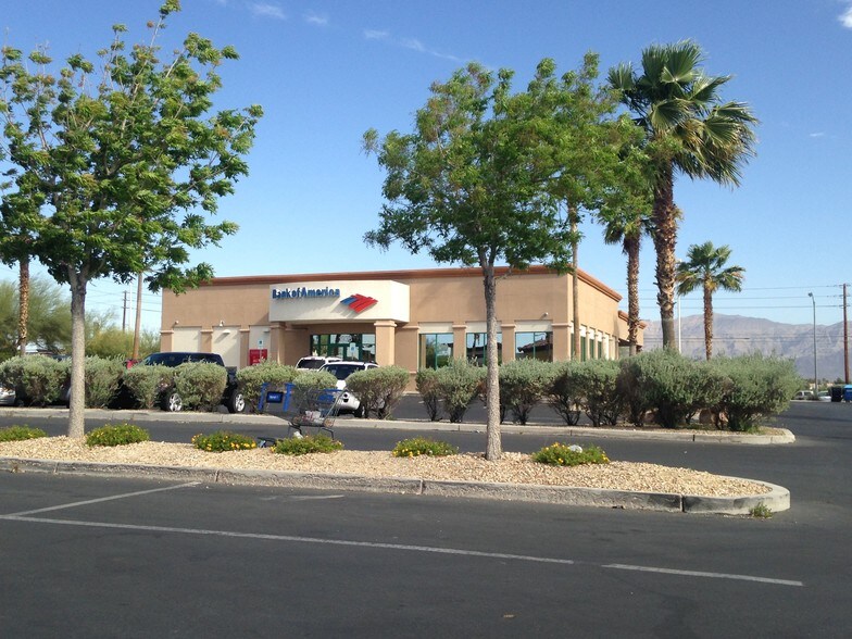 More Photos Of 1515-1711 W Craig Rd, North Las Vegas Unknown For Lease