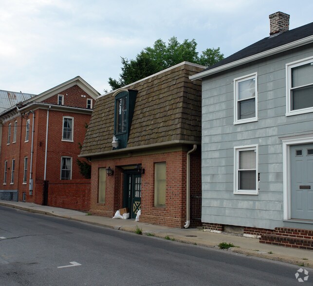 More Photos Of 121 N College St, Martinsburg Medical For Sale