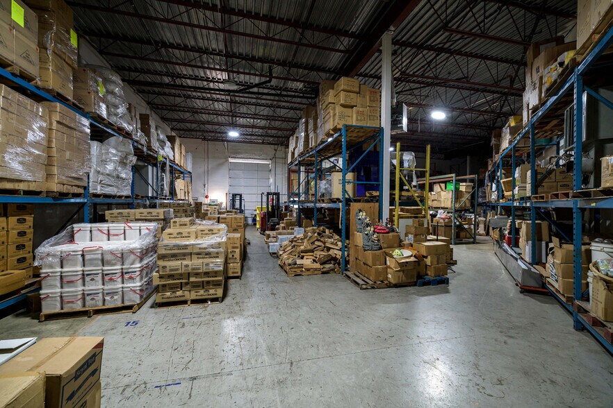 More Photos Of 12070 88 Ave, Surrey Storefront For Sale