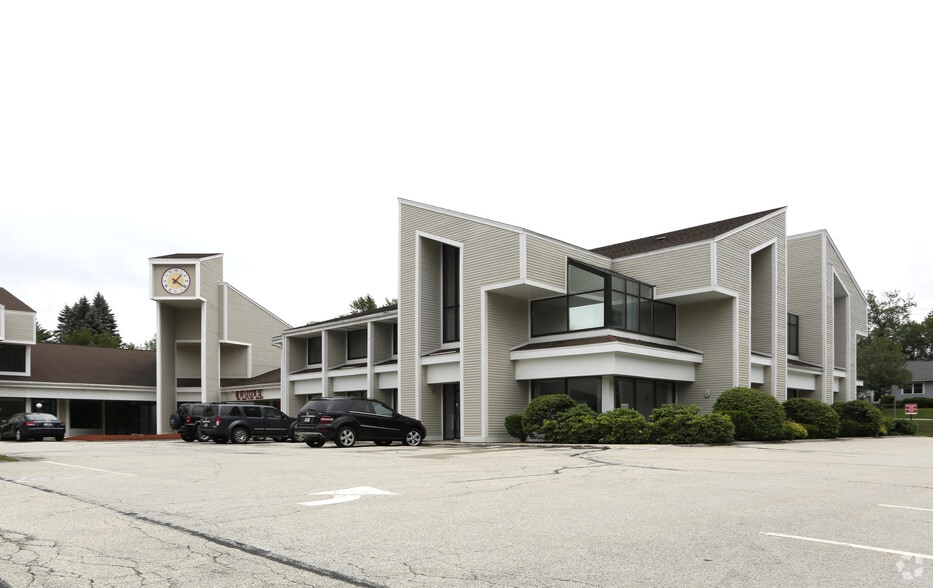 More Photos Of 254 N Broadway, Salem Storefront Retail Office For Sale