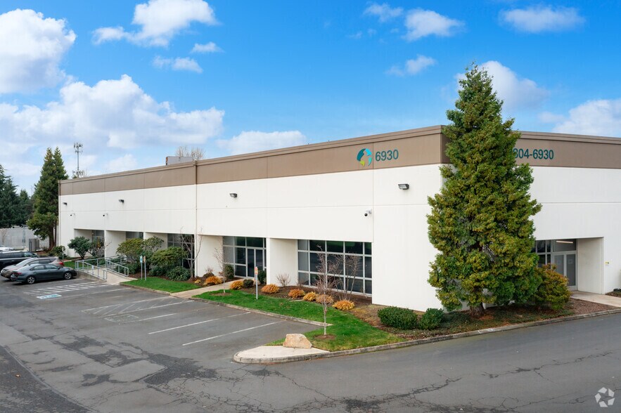 More Photos Of 7015-7035 S 212th St, Kent Warehouse For Lease
