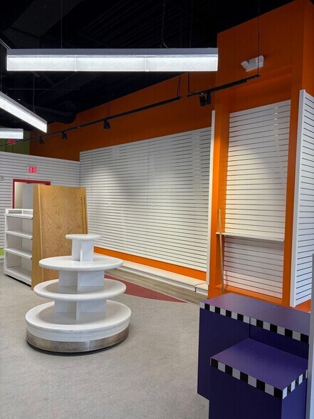 More Photos Of 333 Great River Rd, Somerville Apartments For Lease