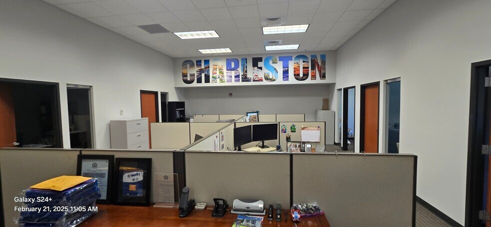 More Photos Of 421 Wando Park Blvd, Mount Pleasant Office For Lease