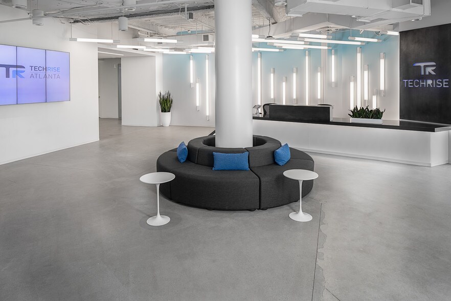 More Photos Of 3405 Piedmont Rd NE, Atlanta Office For Sale