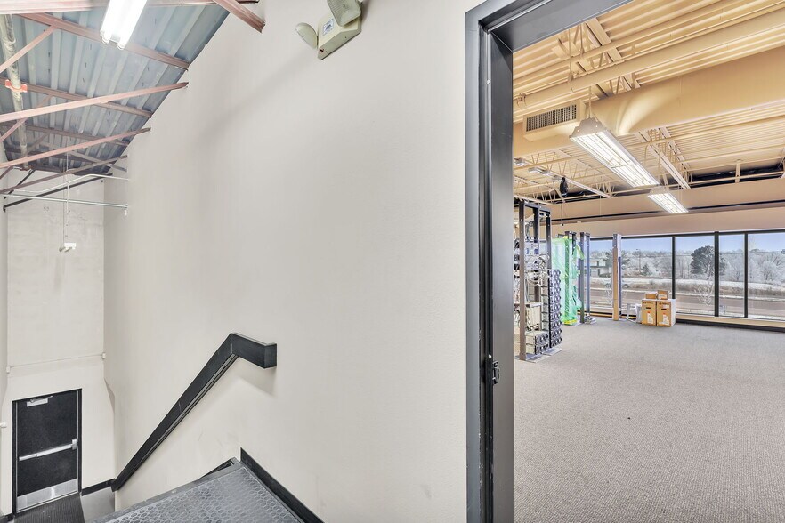 More Photos Of 2170-2180 Victor Pl, Colorado Springs Warehouse For Sale