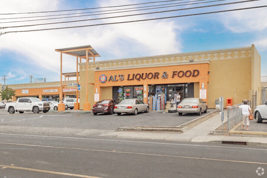 More Photos Of 2538-2560 Cottage Way, Sacramento Storefront Retail Office For Lease