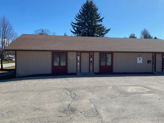 More Photos Of 228 Seventh St, Frankfort Office For Lease