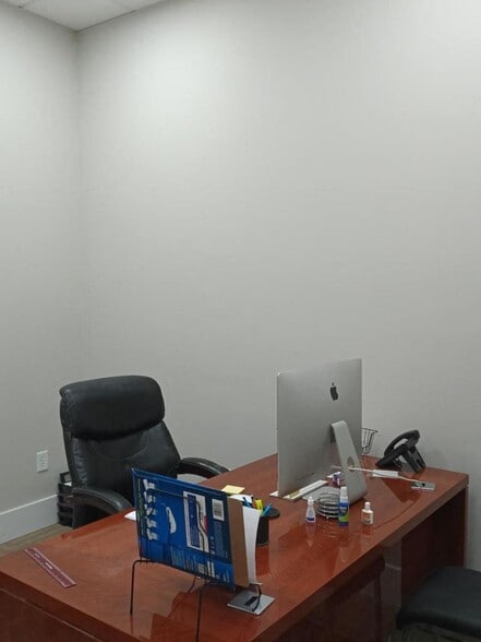 More Photos Of 5945 Peachtree Cors E, Peachtree Corners Flex For Sale