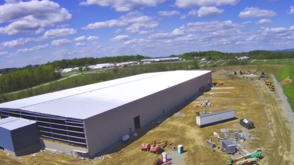 More Photos Of 5 Sandstone way, Dunbar Warehouse For Lease