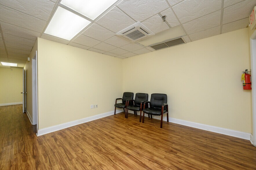 More Photos Of 727 Raritan Rd, Clark Loft Creative Space For Lease