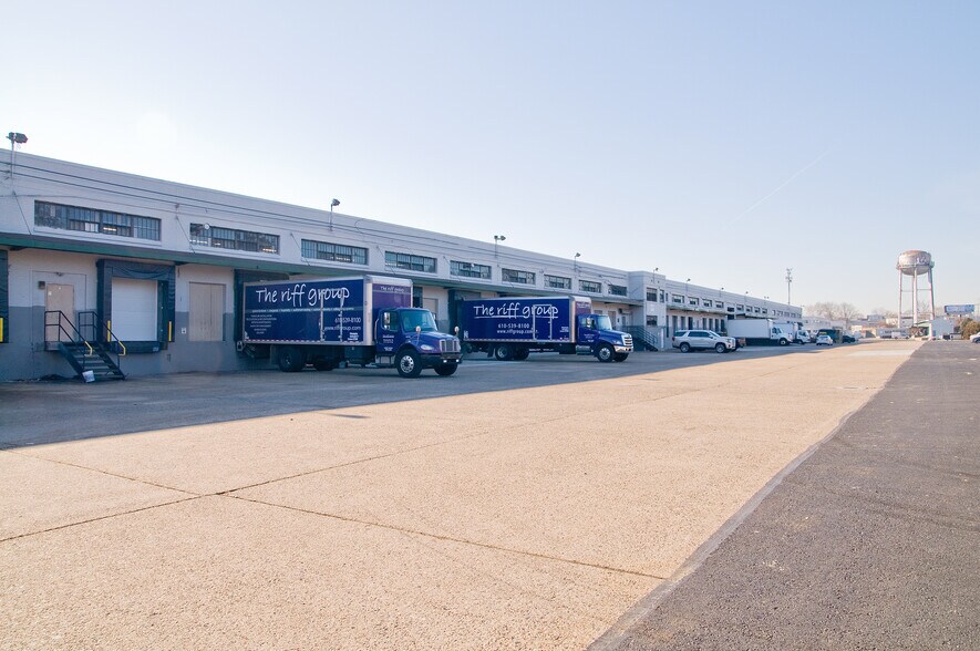 More Photos Of 6250 Baltimore Ave, Yeadon Warehouse For Lease