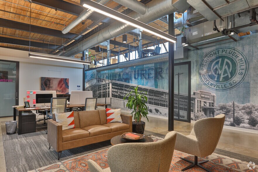 More Photos Of 141 Traction St, Greenville Coworking Space