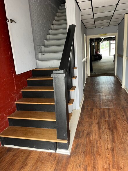 More Photos Of 2801 Veterans Memorial Hwy, Austell Storefront For Sale