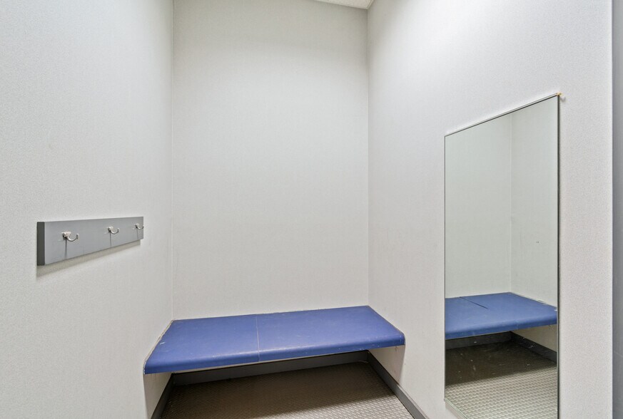 More Photos Of 2829 Mission St, San Francisco Storefront For Lease