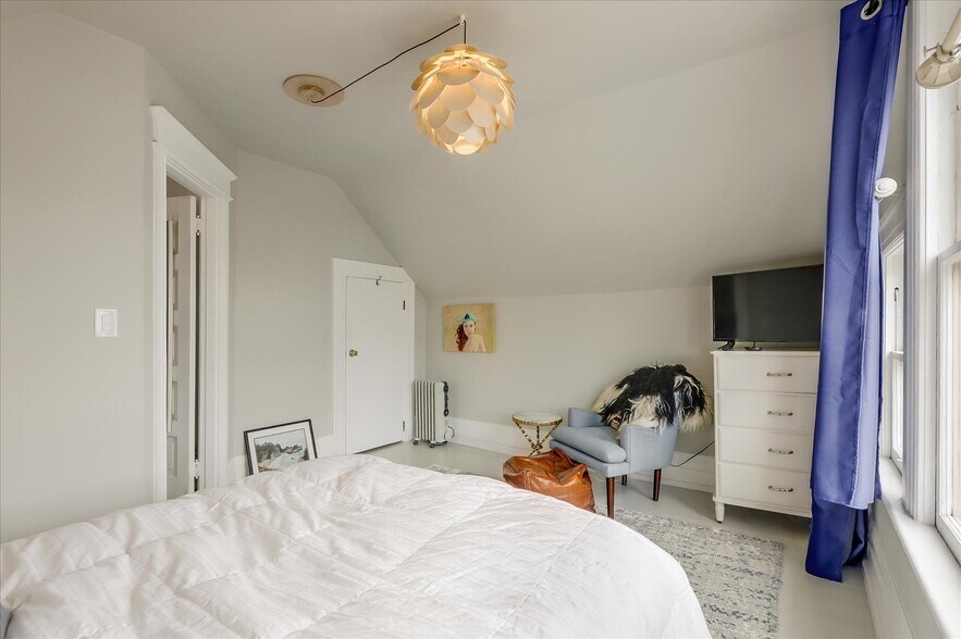 More Photos Of 1300 Church St, San Francisco Apartments For Sale