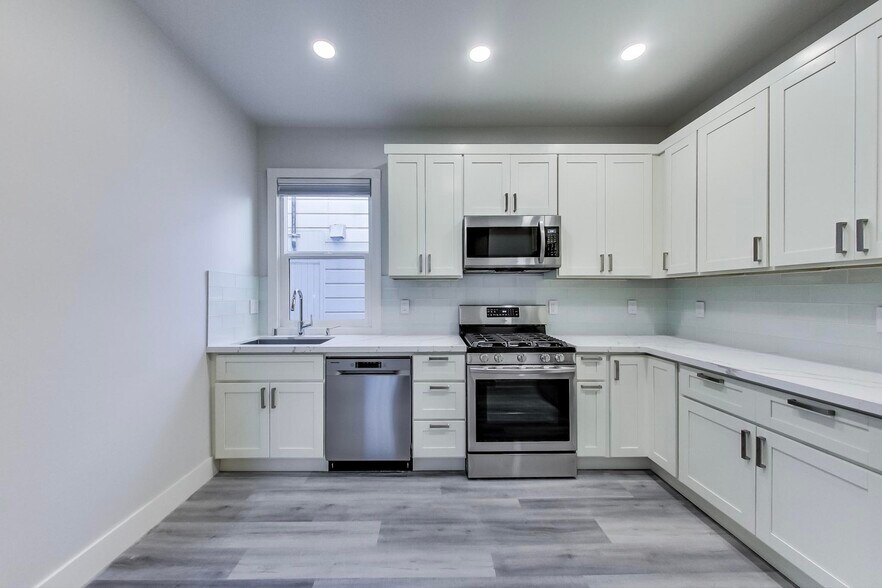 More Photos Of 811-815 Oak St, San Francisco Apartments For Sale