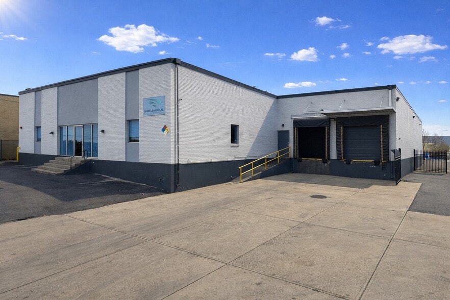 Primary Photo Of 3955 Forest St, Denver Manufacturing For Sale