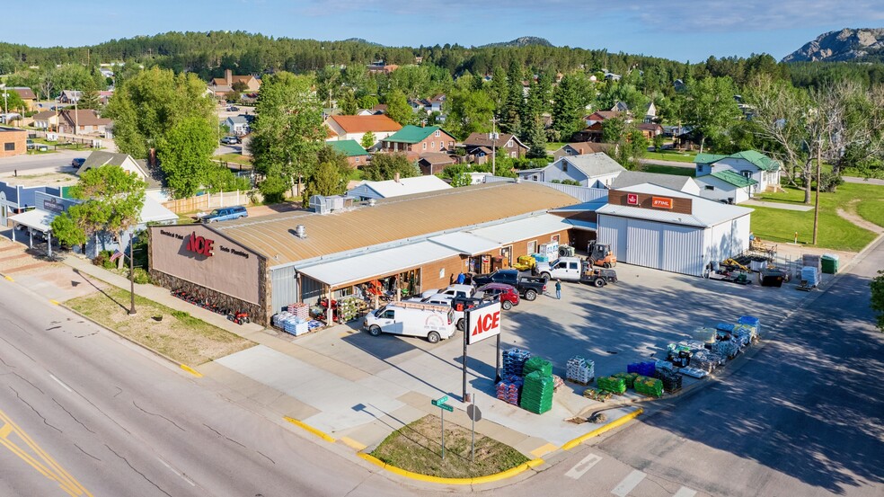 Primary Photo Of 833 Mount Rushmore Rd, Custer Freestanding For Sale