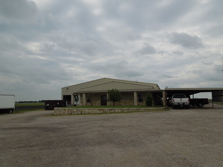 More Photos Of 6791 State Highway 276, Royse City Warehouse For Lease