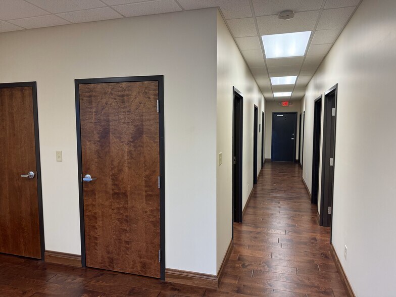 More Photos Of 12201 N Highway 41, Evansville Unknown For Lease