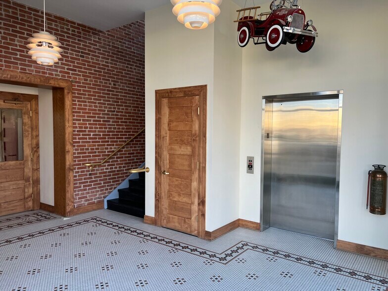 More Photos Of 302 S David St, Casper Office For Lease