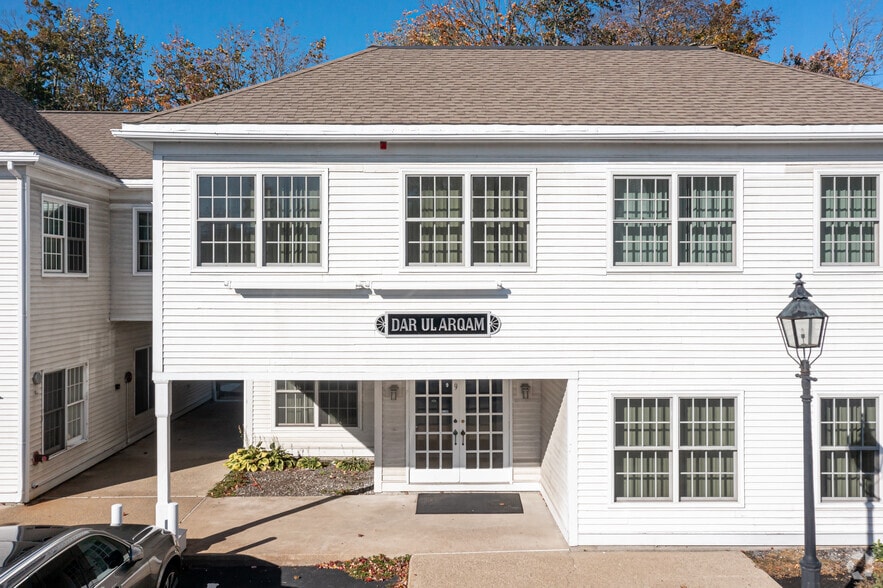More Photos Of 125 Turnpike Rd, Westborough Office For Lease