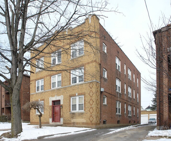More Photos Of , Hartford Multifamily For Sale