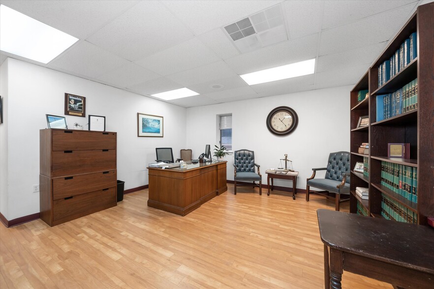 More Photos Of 1719 Delaware Ave, Wilmington Loft Creative Space For Sale