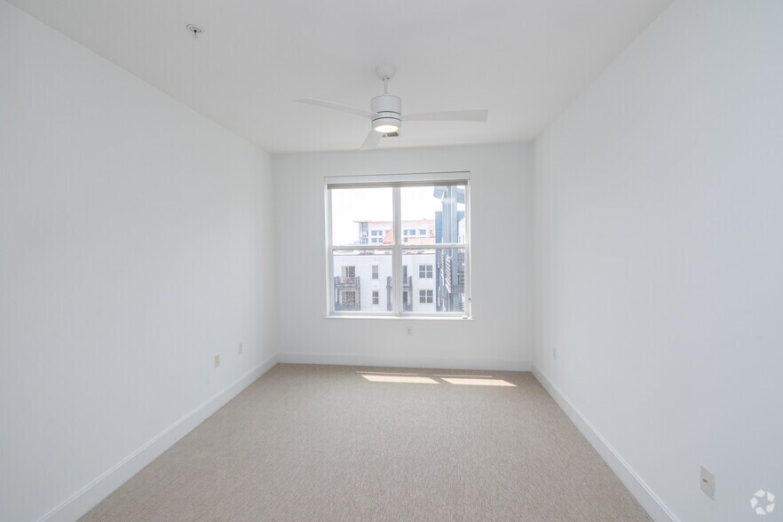 More Photos Of 2900 Main Line Blvd, Alexandria Apartments For Sale