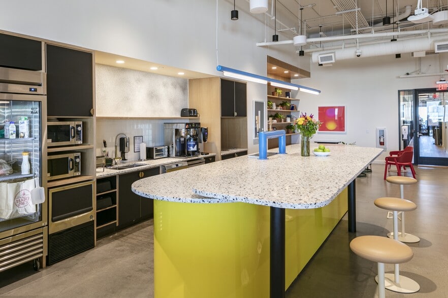 More Photos Of 110 N Corcoran St, Durham Coworking Space