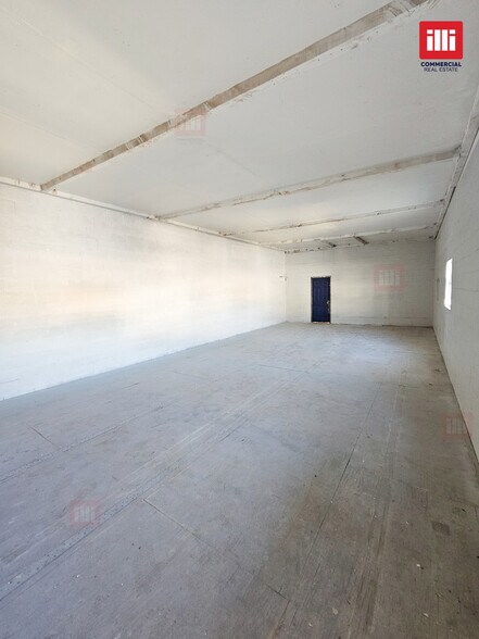 More Photos Of 14737 Arminta St, Panorama City Manufacturing For Sale