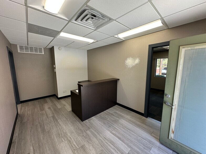 More Photos Of 5229 N 7th Ave, Phoenix Office For Lease