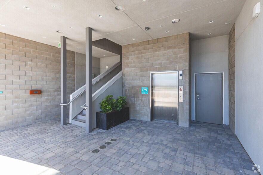 More Photos Of 951 Seacoast Dr, Imperial Beach Restaurant For Lease