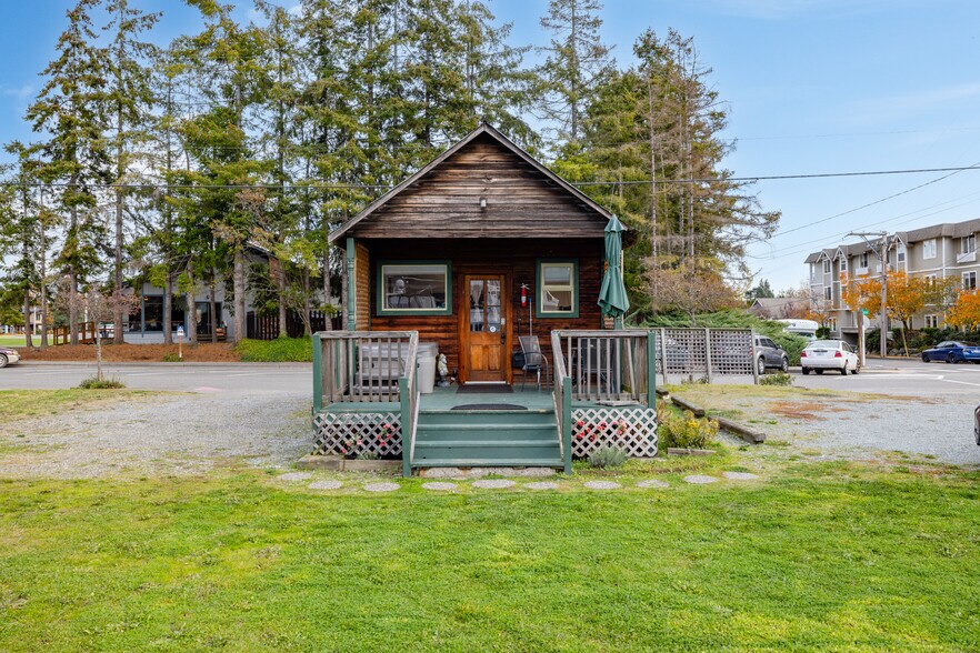 More Photos Of 317 N 1st St, La Conner Land For Sale