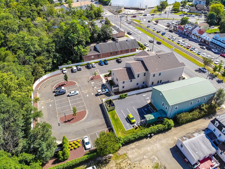 More Photos Of 15-17 E Railroad Ave, Jamesburg Medical For Sale