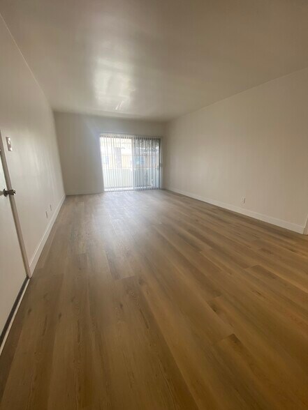 More Photos Of 3617 W 60th, Los Angeles Apartments For Sale