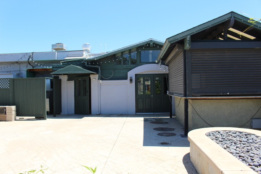 More Photos Of 150-154 W Grand ave, Escondido Storefront For Lease