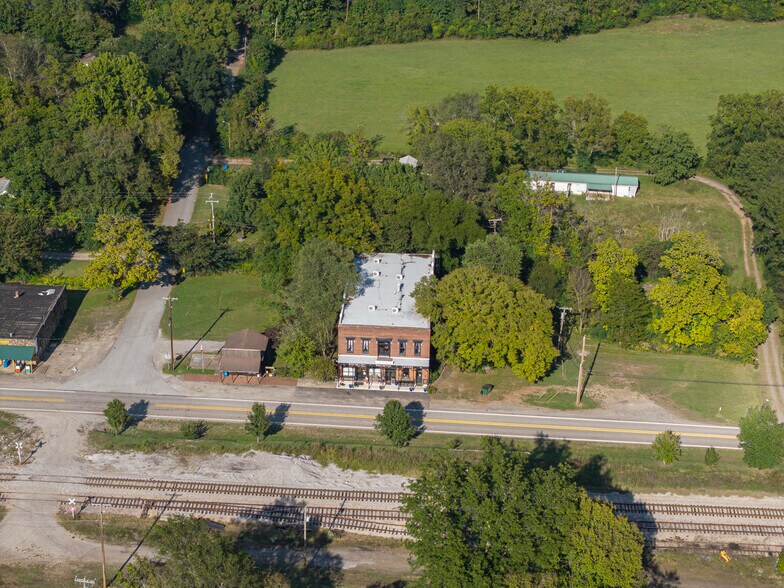 More Photos Of 411 E Front Ave, Chester Hospitality For Sale