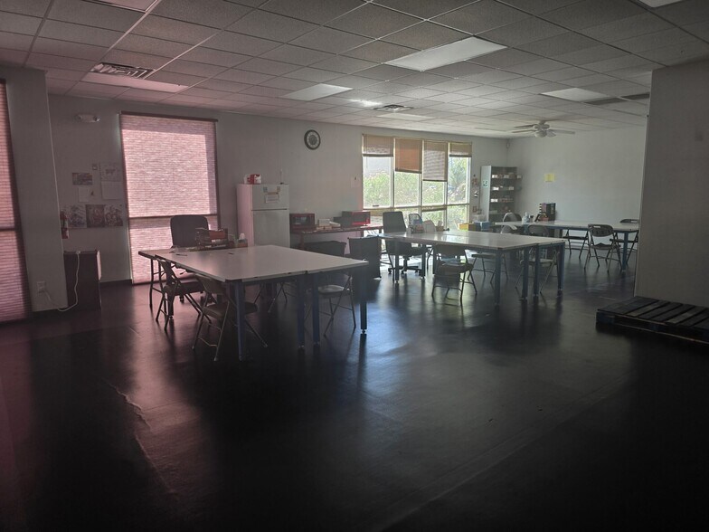 More Photos Of 3820 S Jones Blvd, Las Vegas Medical For Sale