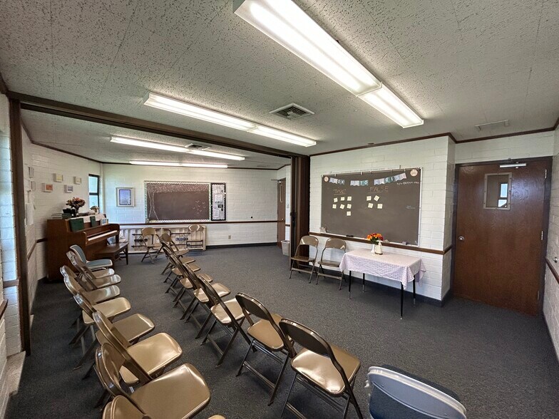 More Photos Of 16025-16115 Studebaker Rd, Cerritos Specialty For Sale