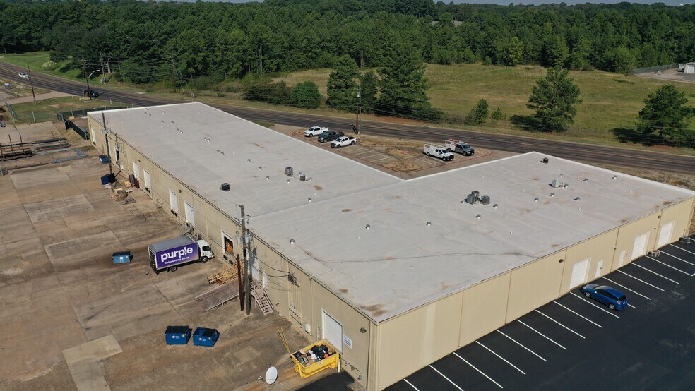 More Photos Of 1612-1630 E Whaley St, Longview Industrial For Sale