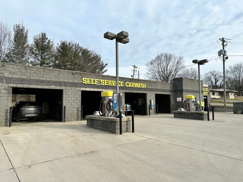 More Photos Of 100 Putnam Plz, Greencastle Carwash For Sale