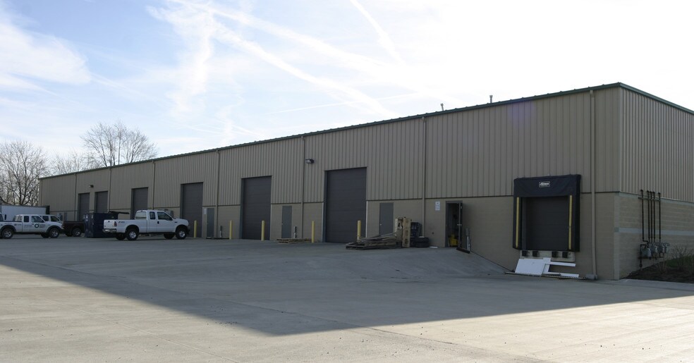 More Photos Of 37140-37190 Sugar Ridge Rd, North Ridgeville Light Manufacturing For Lease