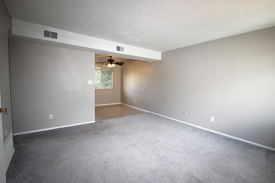 More Photos Of 1322 Arch St, Colorado Springs Apartments For Sale