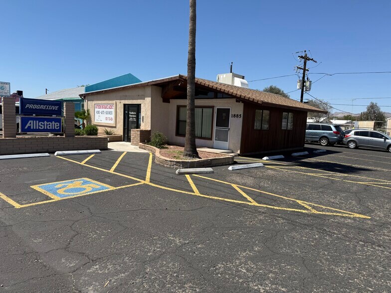 More Photos Of 1885 E Lakeside Dr, Bullhead City Office For Sale