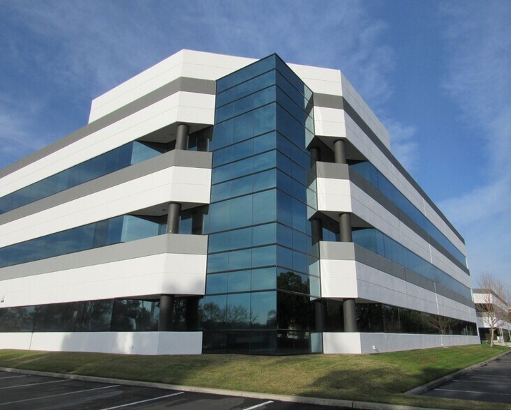 More Photos Of 3602 Inland Empire Blvd, Ontario Office For Lease